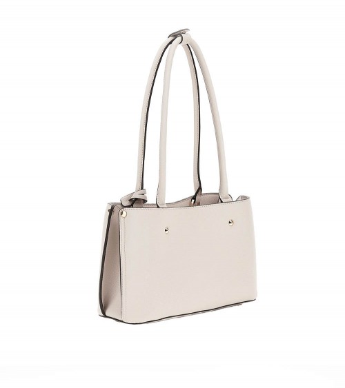 Vista frontal del Guess Meridian Shoulder Satchel en color marfil con logo Guess en relieve.