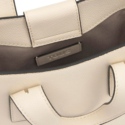 TOUS Back to Basics minibolso beige detalle