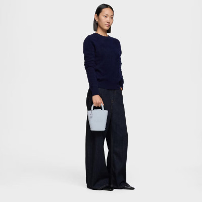 Mini bolso azul grisáceo elegante mujer