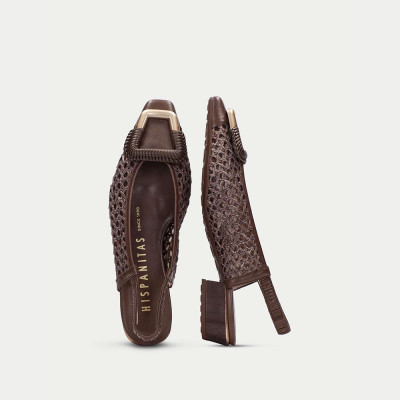 Hispanitas slingback avellana vista superior Hispanitas RHV264658 detalle tacón 2,5 cm