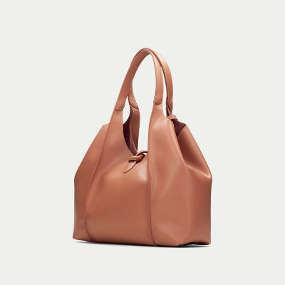 bolso shopper elegante hispanitas almond detalle material