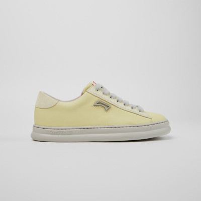 Camper deportivos mujer amarillo K201585011