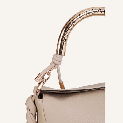 Lola Casademunt bolso beig mujer
