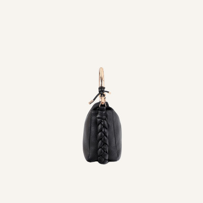 Lola Casademunt bolso negro mujer