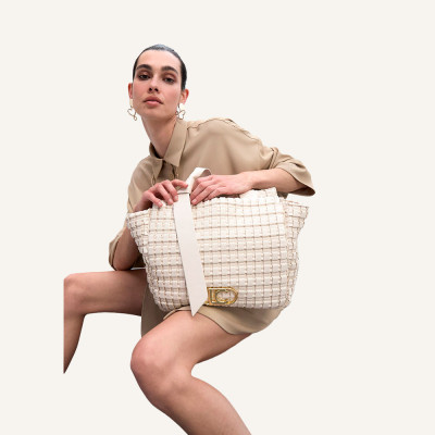 Lola Casademunt bolso beig mujer