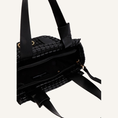 Lola Casademunt bolso negro mujer