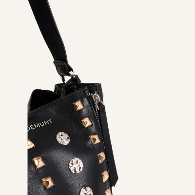 Lola Casademunt bolso negro mujer