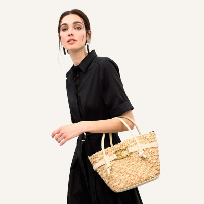 Lola Casademunt bolso beig mujer