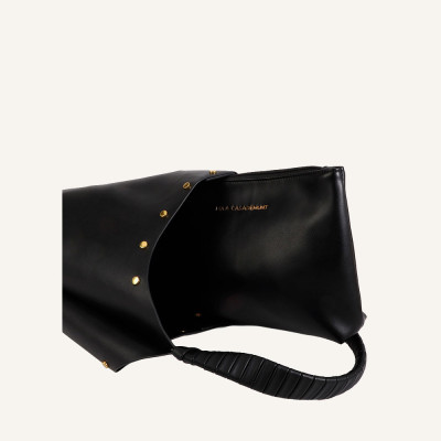Lola Casademunt bolso negro mujer