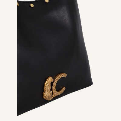 Lola Casademunt bolso negro mujer