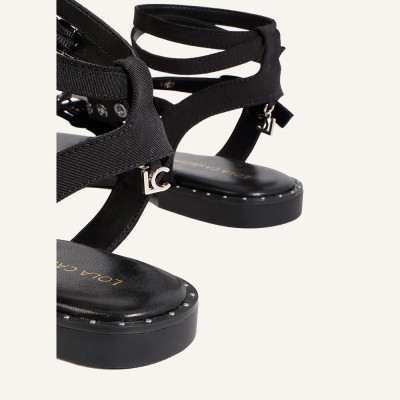 Lola Casademunt sandalias negro mujer
