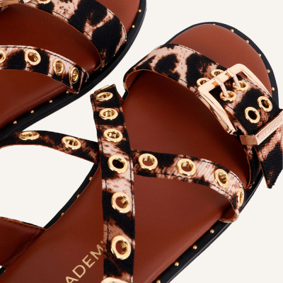 Lola Casademunt sandalias marron mujer
