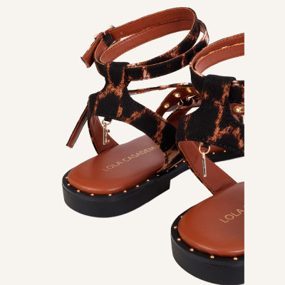 Lola Casademunt sandalias marron mujer