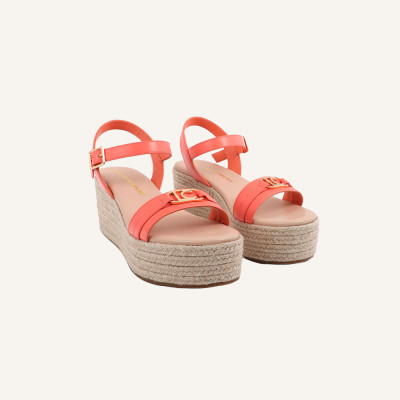 Lola Casademunt sandalias fuxia mujer