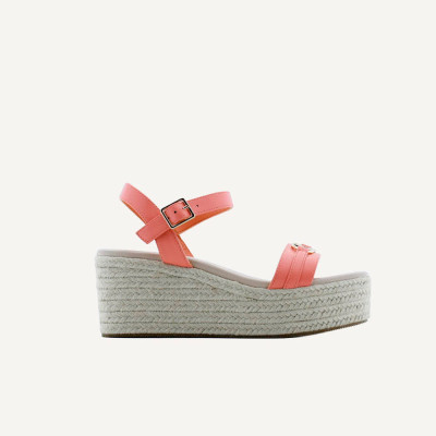 Lola Casademunt sandalias fuxia mujer