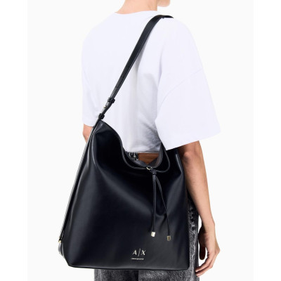 Bolso Hobo Armani Exchange Alice Negro XW002989 detalle acabado y logotipo