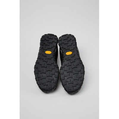 Zapatillas Camper Mujer Drift Trail Negro K201885 suela y piso con tracción