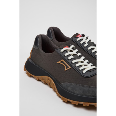 Zapatillas Camper Hombre Drift Trail Gris K100864 perspectiva lateral tres cuartos