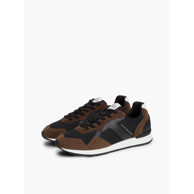 Zapatillas Tommy Hilfiger Hombre marrón negro textura perspectiva tres cuartos