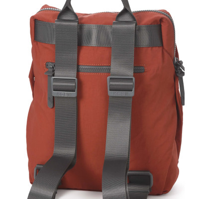 Mochila pequeña KCB Bind teja detalle cremalleras