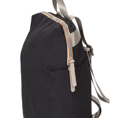 Mochila KCB Glow negro perspectiva tres cuartos