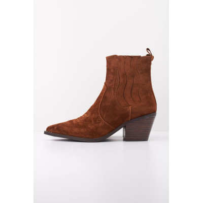 Botines Noa Harmon Cuero 10373PN vista principal