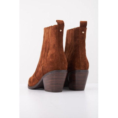 Botines Noa Harmon Cuero 10373PN detalle de materiales y diseño