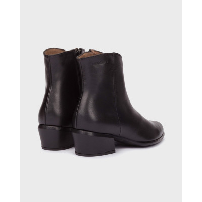 Botines Wonders Piel Negro D-2001 detalle de materiales y cierre