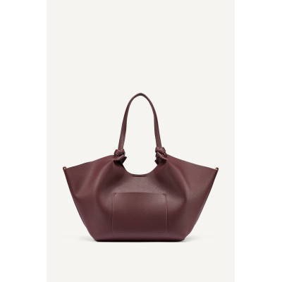 Bolso DKNY Hobo Burdeos Drapeado vista posterior y acabados