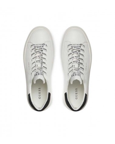 Diseño atemporal: Las zapatillas Guess Elba son el complemento perfecto para tu estilo.
