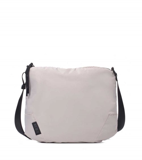 Vista frontal del Bolso KCB 3045 para Mujer en color Hielo, diseño elegante y moderno.