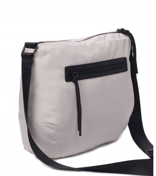 Vista frontal del Bolso KCB 3045 para Mujer en color Hielo, diseño elegante y moderno.