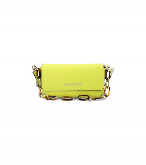 Bolso bandolera Valentino Bercy Flap Bag en color Lime, ideal para Primavera-Verano SS24.