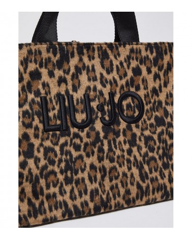 Bolso Liujo en Marrón para Mujer, Perfecto para Llevar al Hombro o en la Mano – Un complemento ideal para cualquier ocasión.