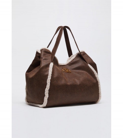 Bolso Tote Liujo para Mujer en Marrón con Bolsito Adicional – Un complemento versátil y elegante.