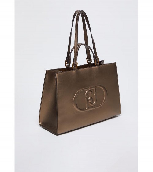 Bolso Tote Liujo para Mujer en Bronce Metálico con Logotipo Monograma – Elegancia y funcionalidad en un solo accesorio.