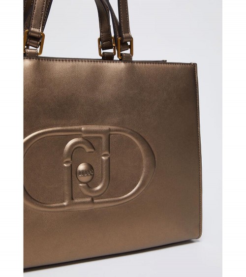 Bolso Tote Liujo para Mujer en Bronce Metálico con Logotipo Monograma – Elegancia y funcionalidad en un solo accesorio.