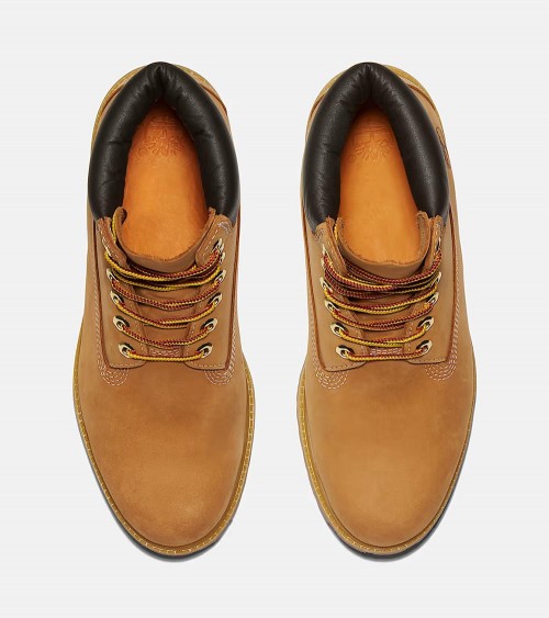 Vista Frontal de las Botas Timberland 6 Inch Premium con Cierre de Cordones – Protección y confort en cada paso.