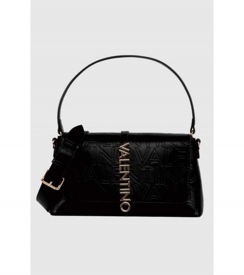 Bolso flap Valentino by Valentino en color negro con cierre magnético.