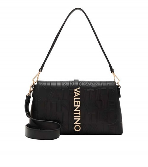 Bolso flap Valentino by Valentino en color negro con cierre magnético.