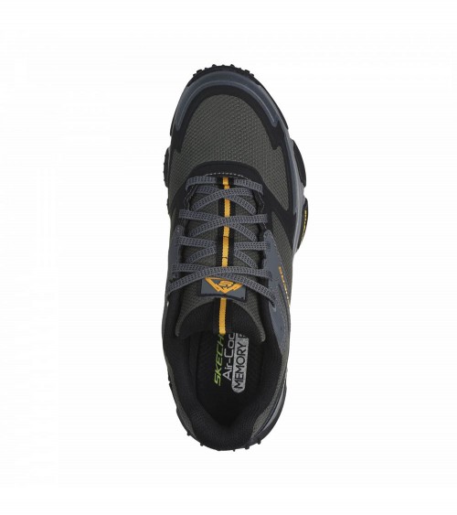 Vista lateral Skechers Hombre Deportivo Trekking con suela Goodyear®.